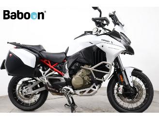 krockskadad bil motor Ducati  Multistrada V4 S 2022/8