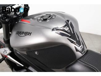 Triumph Street Triple RS ABS picture 10