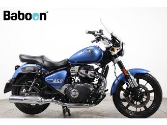 Vaurioauto  motor cycles Royal Enfield  Super Meteor 650 2023/5
