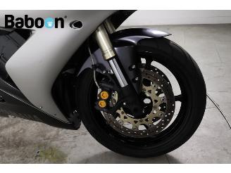 Yamaha  YZF-R1 picture 17