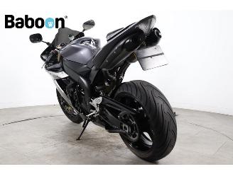 Yamaha  YZF-R1 picture 6