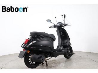 Vespa  Sprint 25KM picture 8