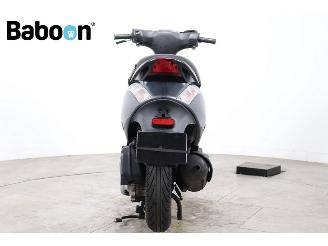 Piaggio  Zip 45KM picture 7
