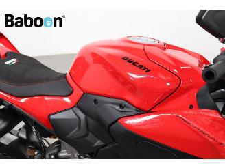 Ducati Streetfighter V2 S picture 12
