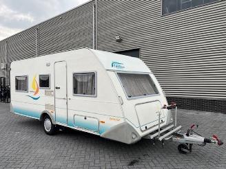 krockskadad bil caravan Eifelland  500 E Holiday Special Stapelbed + Mover 2002/1