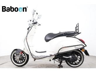 Vespa  Sprint 25KM picture 5
