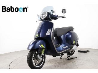 Vespa  GTS 300 Super HPE picture 3