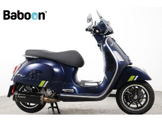  Vespa  GTS 300 Super HPE 2023/6