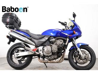skadebil auto Honda CB 600 F Hornet 2000/5