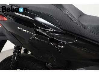 Honda  NSS 350 Forza picture 19