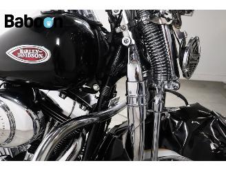 Harley-Davidson  FLSTS Heritage Springer picture 17