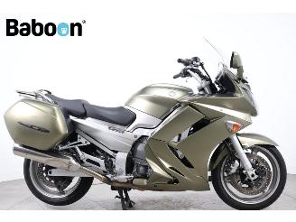 krockskadad bil motor Yamaha FJR 1300 A 2006/8