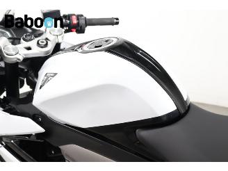 Triumph Daytona 660 picture 10