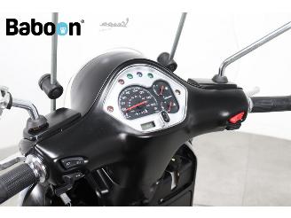 Vespa  GTS 300 i.e. picture 11