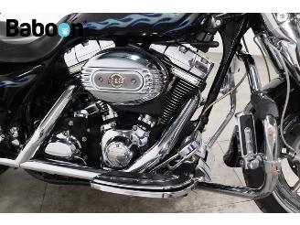 Harley-Davidson  FLHRSE3 CVO Road King picture 19