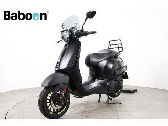 Vespa  Sprint 125 picture 4