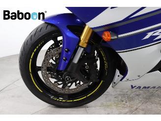 Yamaha  YZF-R1 picture 15