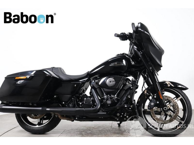 Harley-Davidson  FLHX Street Glide 117