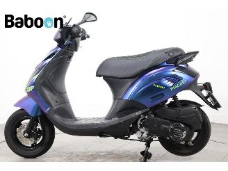 Piaggio  Zip 45KM picture 5