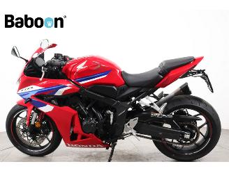 Honda  CBR 650 R picture 3