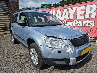 Schadeauto Skoda Yeti 1.2 tsi comfort 2011/2