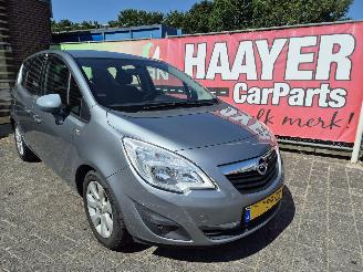 Coche accidentado Opel Meriva 1.3 cdti edition 2011/8