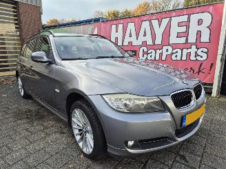 Avarii autoturisme BMW 3-serie 318 i touring 2010/8