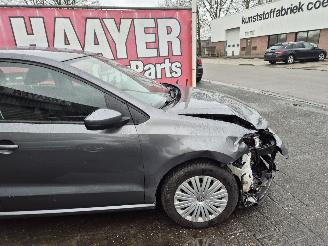 Volkswagen Polo 1.2 tsi comfortline picture 2