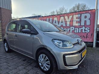 damaged passenger cars Volkswagen Up! 1.0 BMT take up! 2019/5