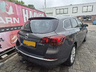 Opel Astra sports tourer 1.4 Turbo Sport picture 3