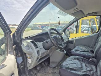 Renault Trafic 2.0 dci t29 L1H1 Generique picture 8