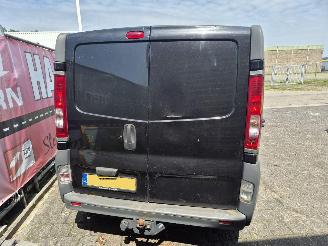 Renault Trafic 2.0 dci t29 L1H1 Generique picture 4