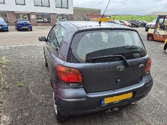 Toyota Yaris 1.3 vvt-i s line picture 5