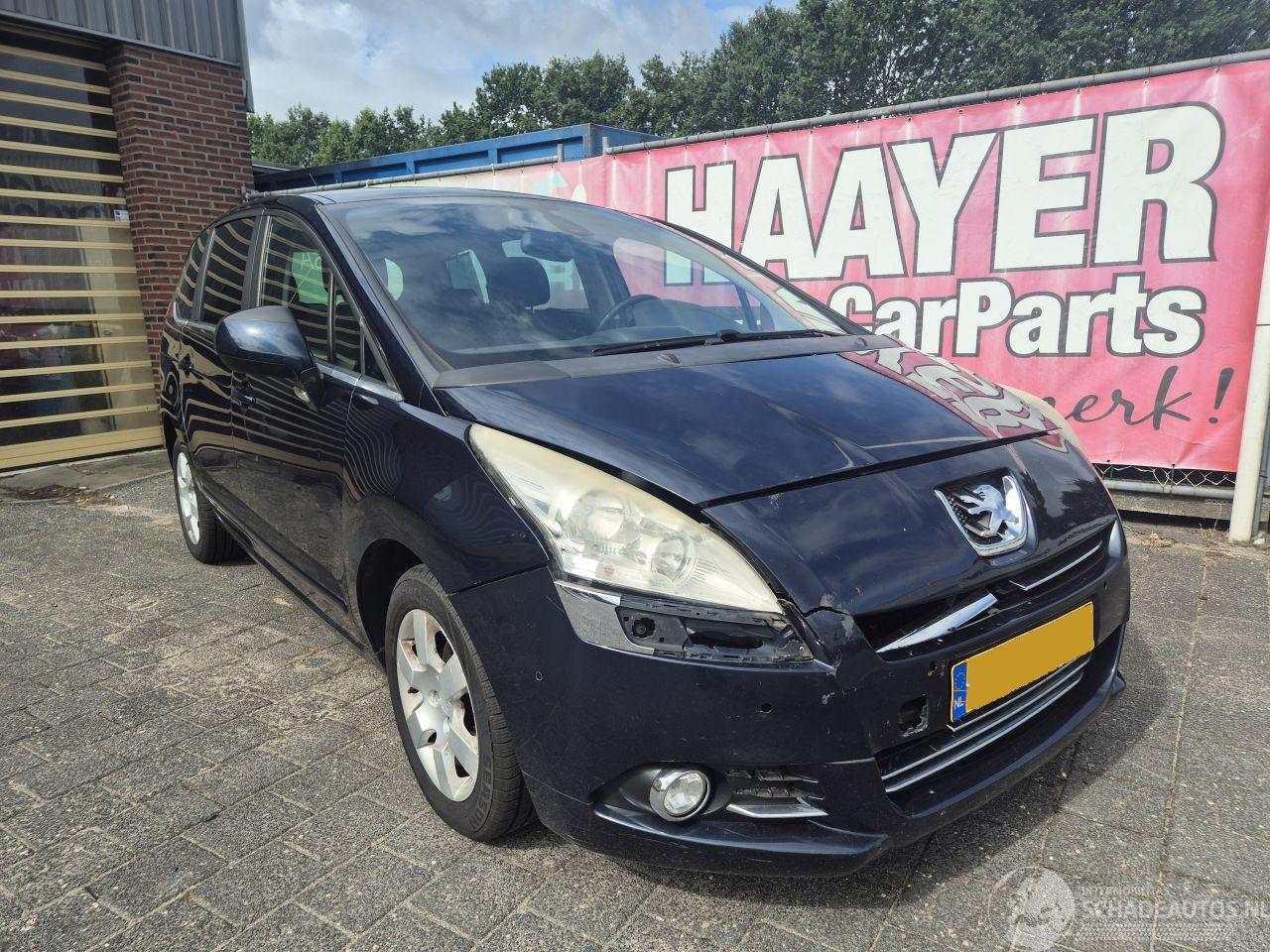 Peugeot 5008 1.6 VTI blue lease 7P