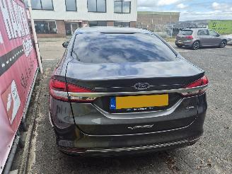 Ford Mondeo 2.0I vct hev vignale hybrid picture 4