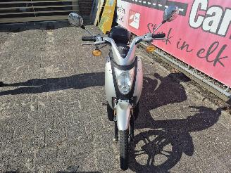 Benzhou  fyjiang snorfiets iyyo star picture 6