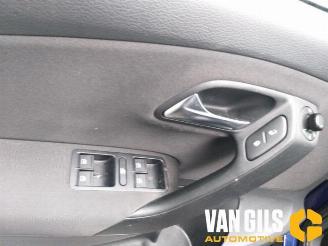 Volkswagen Polo Polo V (6R), Hatchback, 2009 / 2017 1.2 TSI picture 11