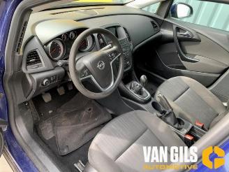 Opel Astra Astra J Sports Tourer (PD8/PE8/PF8), Combi, 2010 / 2015 1.4 16V ecoFLEX picture 9