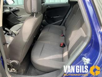 Opel Astra Astra J Sports Tourer (PD8/PE8/PF8), Combi, 2010 / 2015 1.4 16V ecoFLEX picture 16