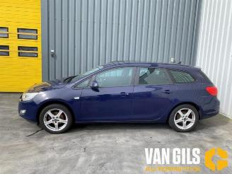 Opel Astra Astra J Sports Tourer (PD8/PE8/PF8), Combi, 2010 / 2015 1.4 16V ecoFLEX picture 8