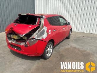 Nissan Leaf Leaf (ZE0), Hatchback, 2010 / 2017 Leaf picture 5