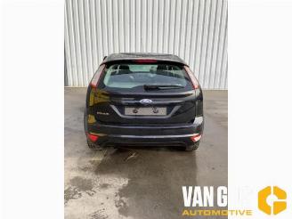 Uttjänta bilar auto Ford Focus Focus 2, Hatchback, 2004 / 2012 1.6 16V 2011/1