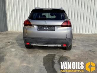 Coche siniestrado Peugeot 2008 2008 (CU), MPV, 2013 / 2019 1.2 12V e-THP PureTech 110 2017/9