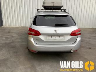 Vrakbiler auto Peugeot 308 308 SW (L4/L9/LC/LJ/LR), Combi 5-drs, 2014 / 2021 1.2 12V e-THP PureTech 130 2016/6