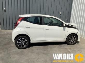 Toyota Aygo Aygo (B40), Hatchback, 2014 1.0 12V VVT-i picture 4