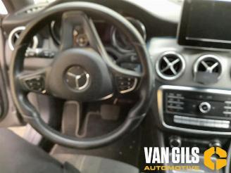 Mercedes Cla-klasse CLA Shooting Brake (117.9), Combi, 2015 / 2019 2.2 CLA-200 CDI, 200 d 16V picture 13