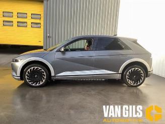 Coche siniestrado Hyundai ioniq 5 Ioniq 5 (NE), SUV, 2021 77/84 kWh RWD 2023/9