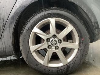 Seat Ibiza 1.2 12V  Benzine picture 9