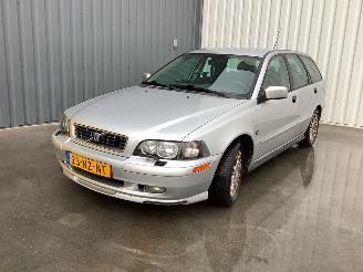 skadebil auto Volvo V-40 1.8 benzine, 122pk1.8 16V Combi/o  Benzine 1.783cc 90kW (122pk) FWD 1999-03/2004-06  B4184S2 2004/4