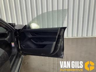 Porsche Taycan Taycan (Y1A), Sedan, 2019 GTS 105 kWh picture 9